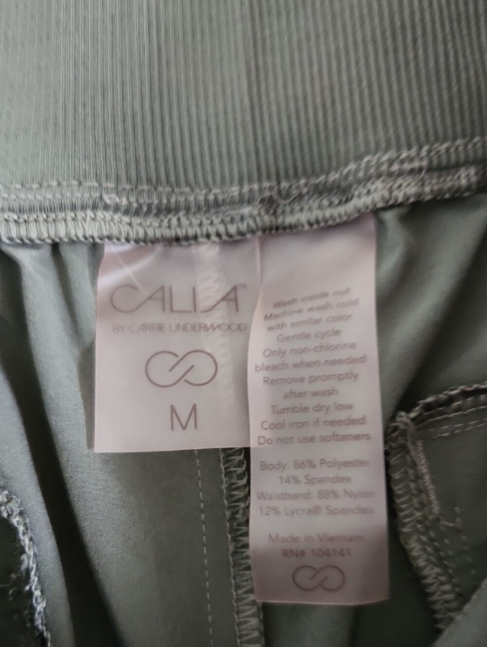 CALIA Womens Sage Green Athletic Shorts Elastic Waist Size Medium Gym Athleisure - Picture 2 of 8